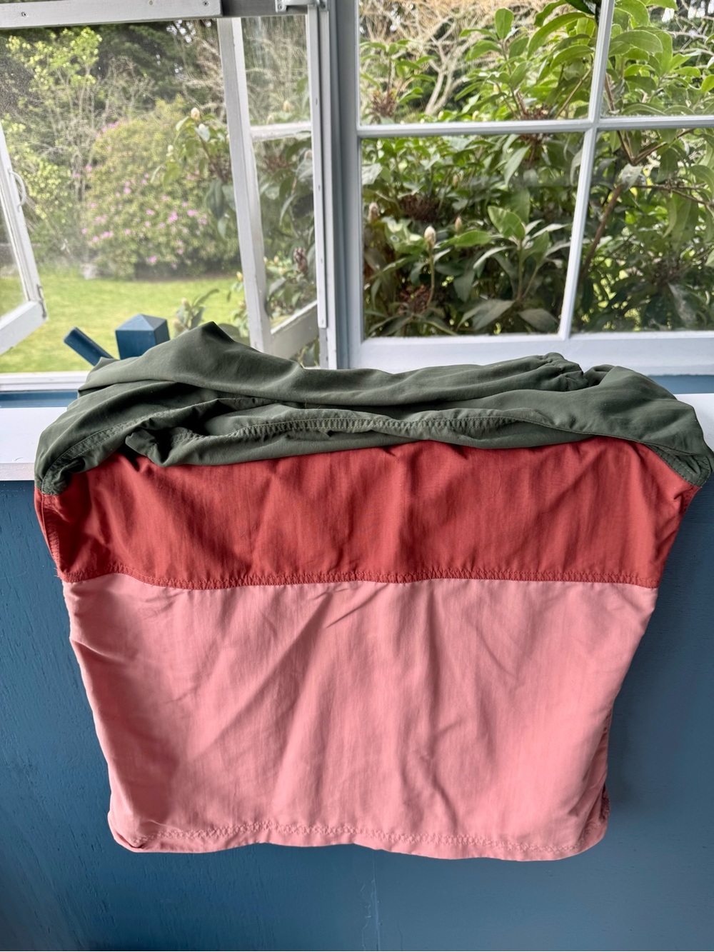 L.L. Bean Women's Multi-Color Mountain Classic Anorak - Clay, Ginger, Olive - Picture 3 of 5